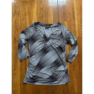 New York & Company V-Neck Striped Blouse